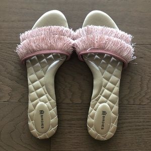 Birdies - New in Box! - size 8.5 - “The Sparrow”